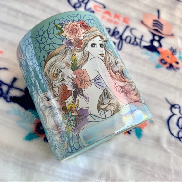 LAST 1! 🧜🏻‍♀️ Disney’s Ariel Mug 🧜🏻‍♀️ - Picture 4 of 10